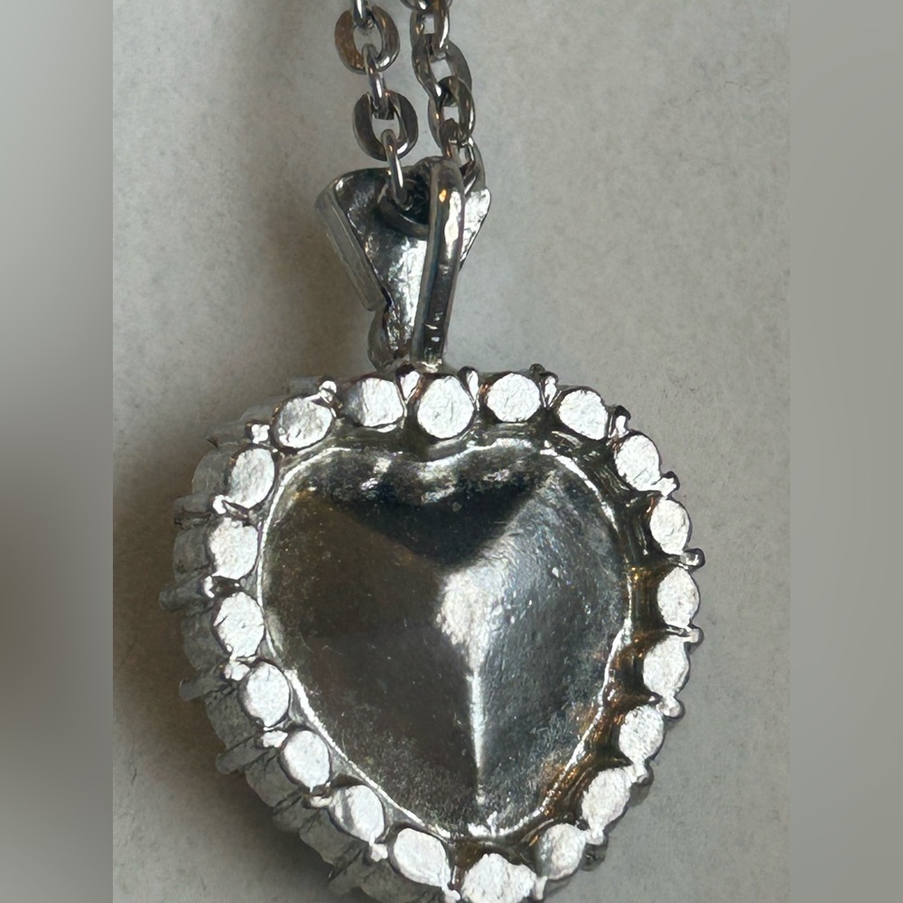Royal Blue Heart Rhinestone Pendant Necklace Silver Tone Chain Vintage Necklace - Picture 8 of 14